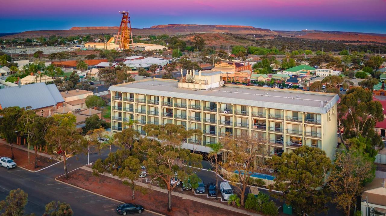 The Plaza Hotel Kalgoorlie Esterno foto